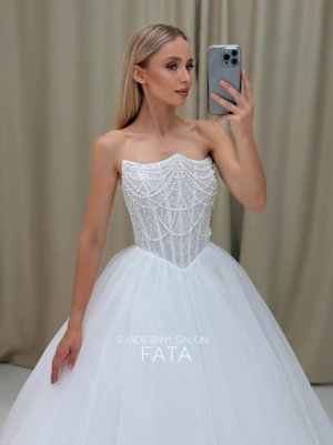 Селена