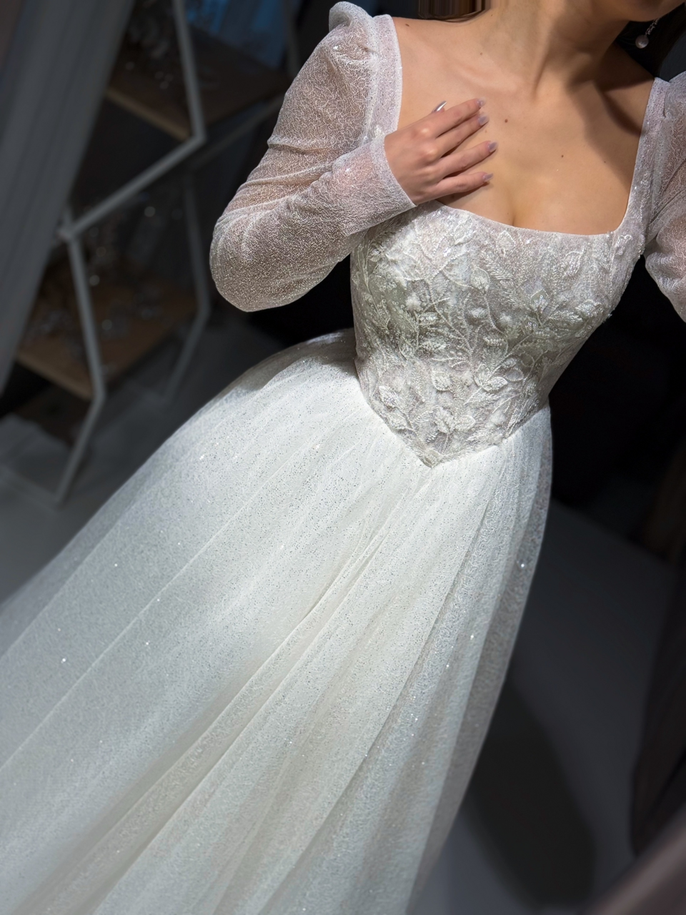 Блеск и расшитое кружево. Дарина