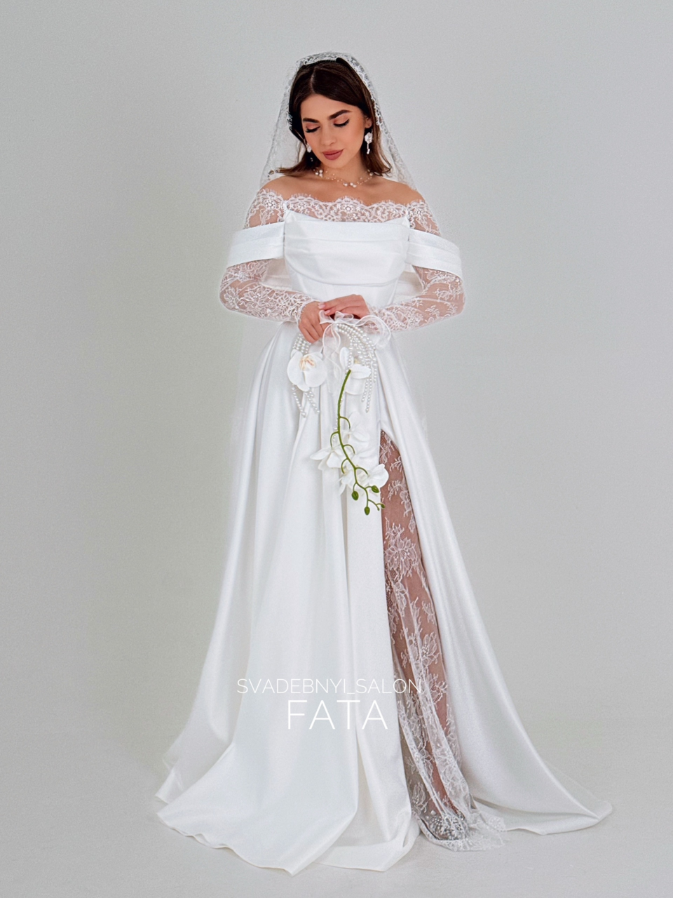 Атлас и кружево. Виргиния