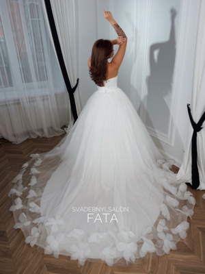 Объемные цветы. Брианна