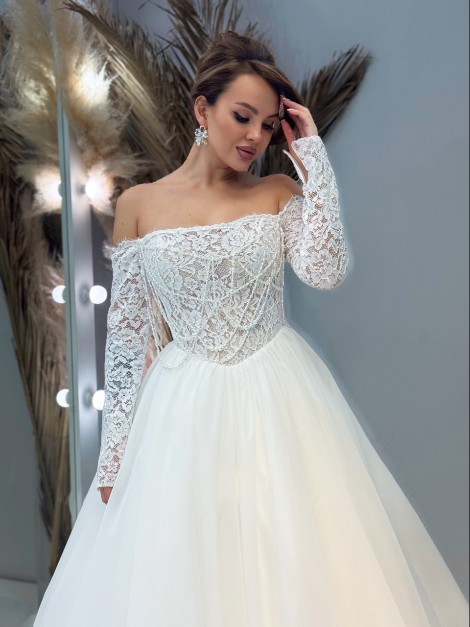 Кружево и органза