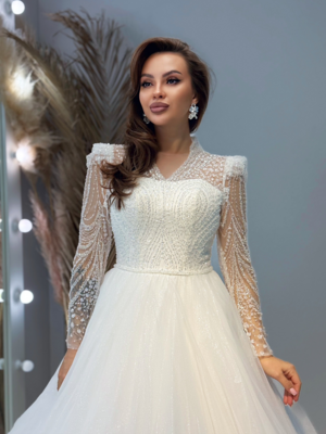 Расшитое кружево и блеск