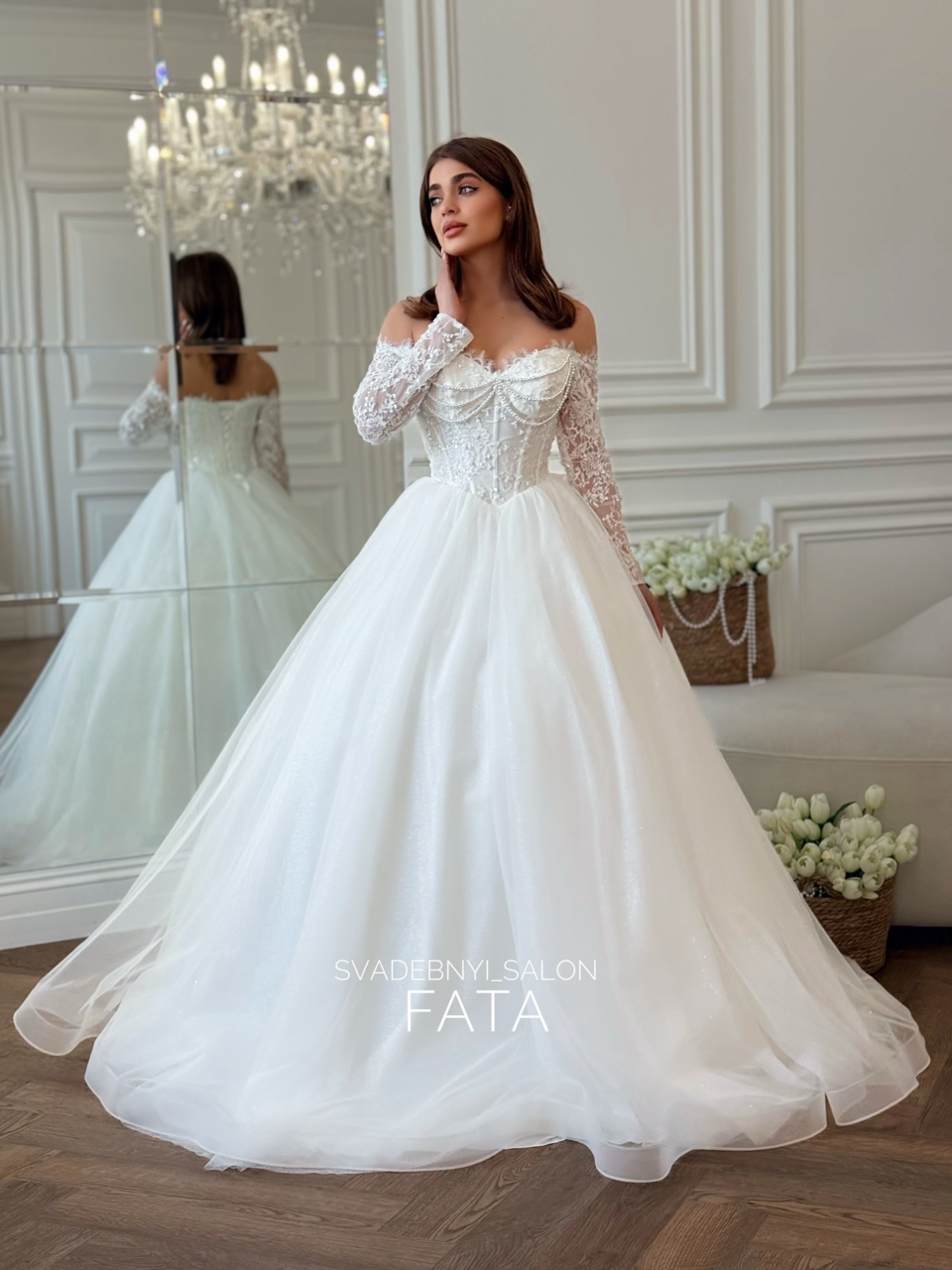 Кружево с блеском